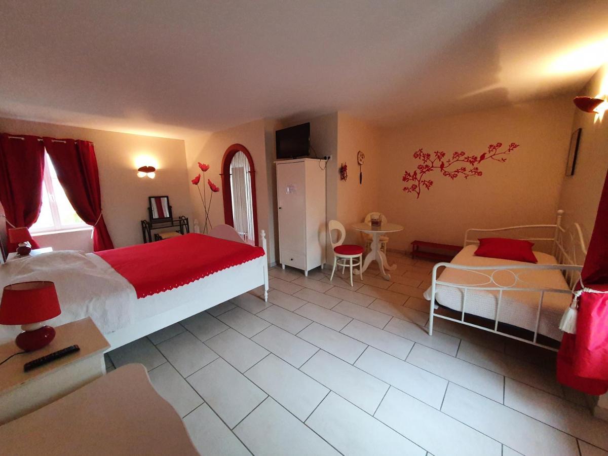 Chambres Du Logis De La Mare Du Parc Surtainville Esterno foto